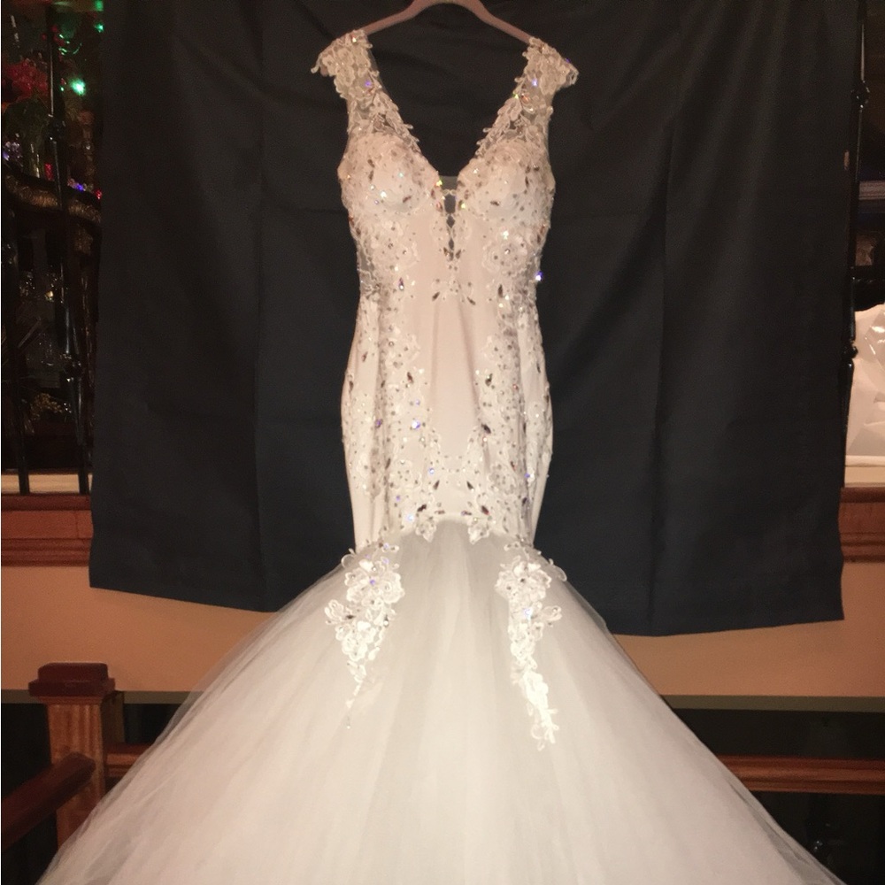 Pnina tornai wedding gown all swavorski crystals